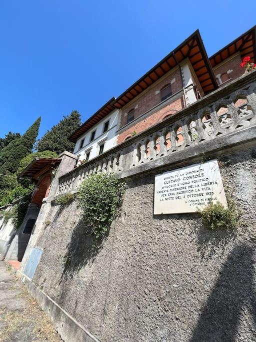 Attico In Villa Storica - Dolcevita Holiday Флоренция Экстерьер фото